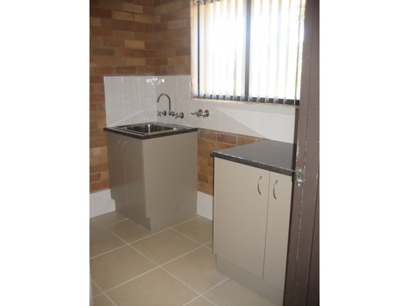 2/24 Kamilaroi Road, Gunnedah NSW 2380