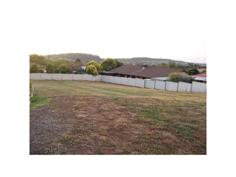 7 Hillcrest Road, Gunnedah NSW 2380