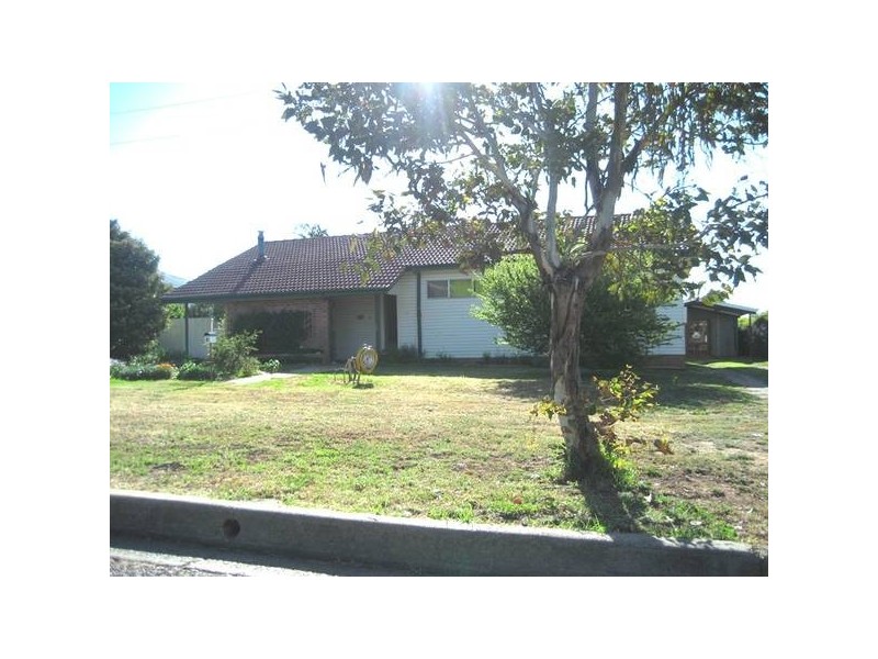 12 Osric Street, Gunnedah NSW 2380