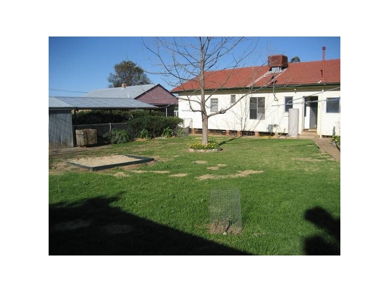 12 Osric Street, Gunnedah NSW 2380