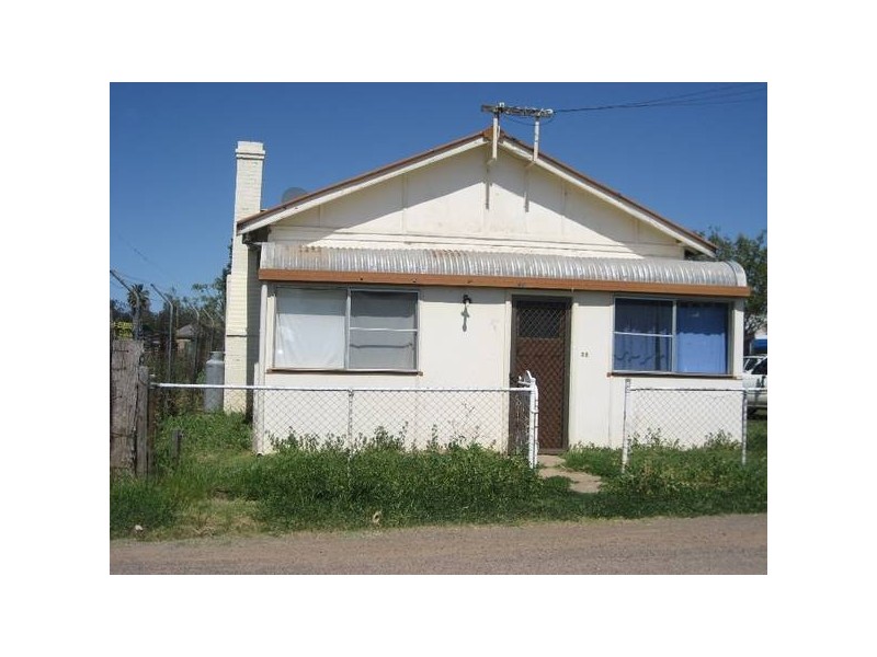 25 Little Barber Street, Gunnedah NSW 2380
