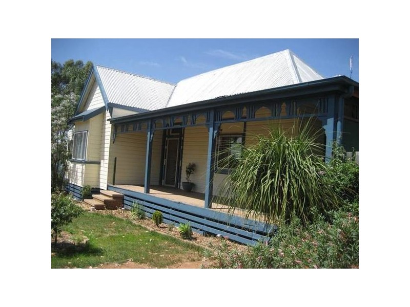 83 Reading Road, Gunnedah NSW 2380