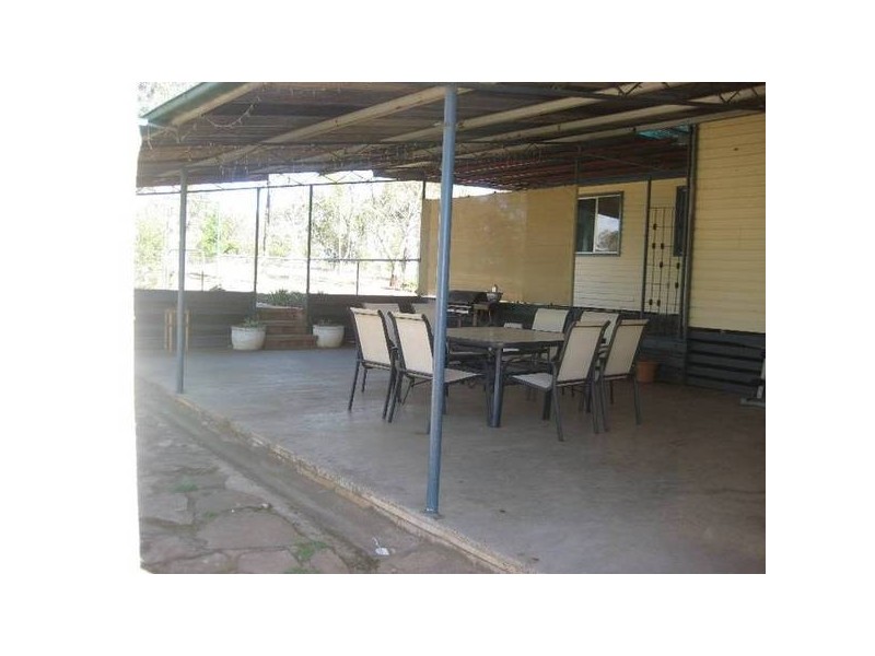 83 Reading Road, Gunnedah NSW 2380