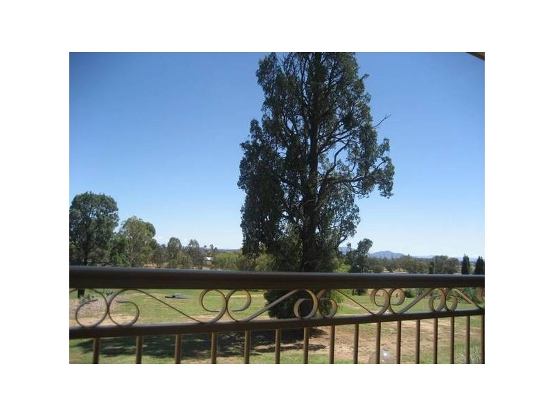 35 Ross Road, Gunnedah NSW 2380