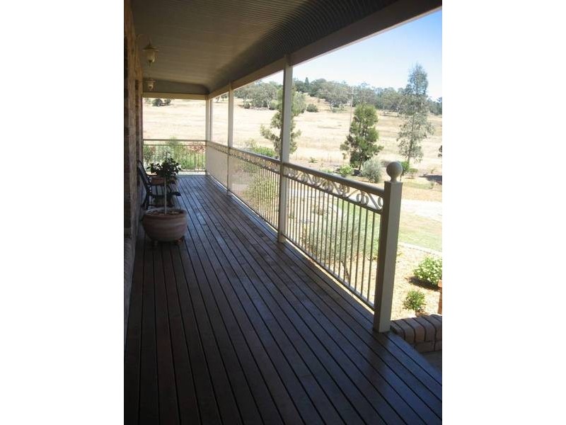 35 Ross Road, Gunnedah NSW 2380