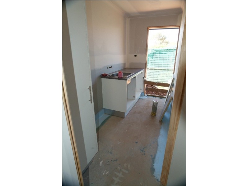 1/9 Bowen Avenue, Gunnedah NSW 2380