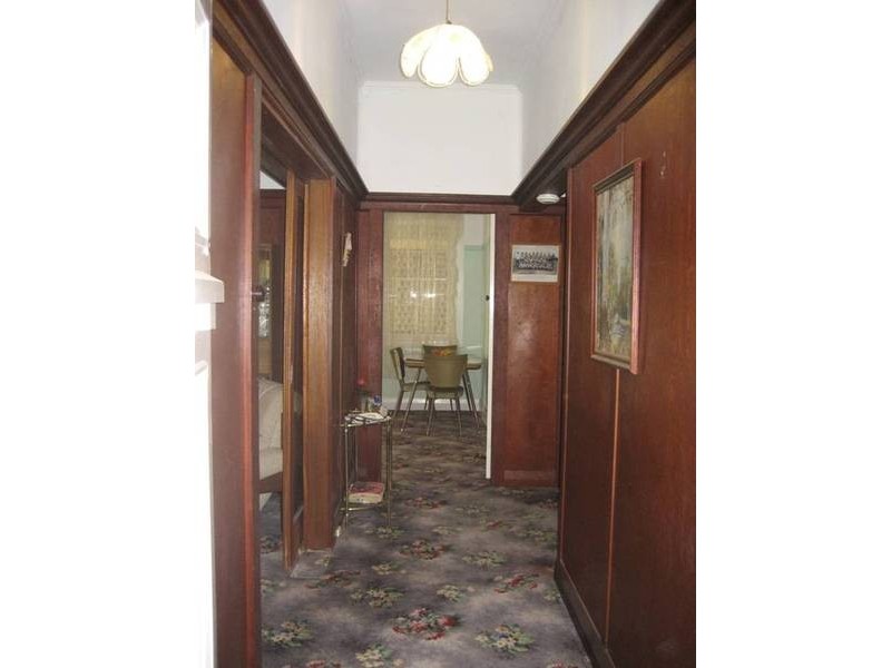 27 Barber Street, Gunnedah NSW 2380