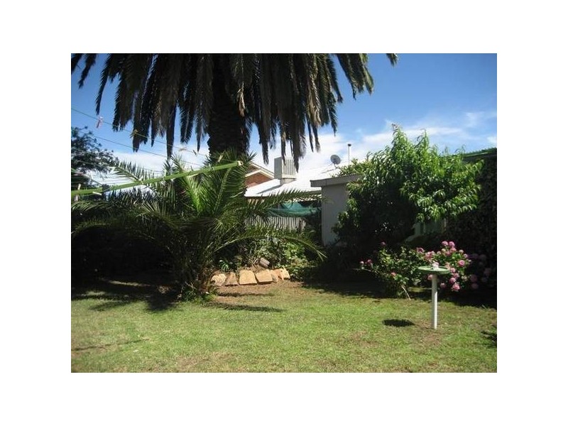 27 Barber Street, Gunnedah NSW 2380