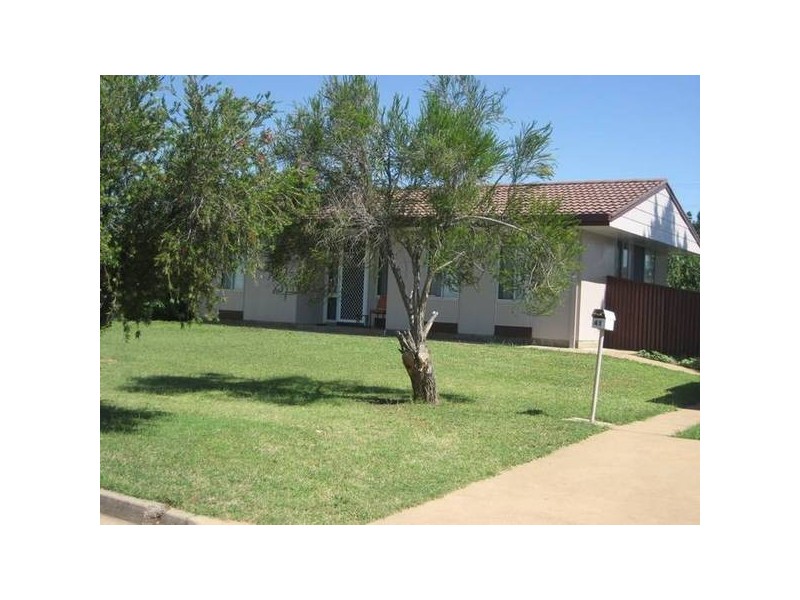 41 Herbert Street, Gunnedah NSW 2380