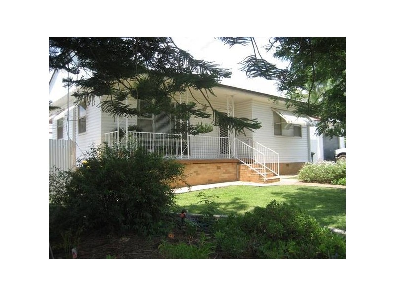 12 Goodwin Road, Gunnedah NSW 2380