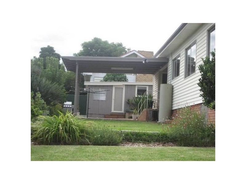 24 Albion Street, Gunnedah NSW 2380