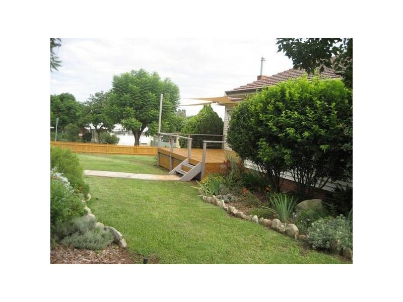 24 Albion Street, Gunnedah NSW 2380