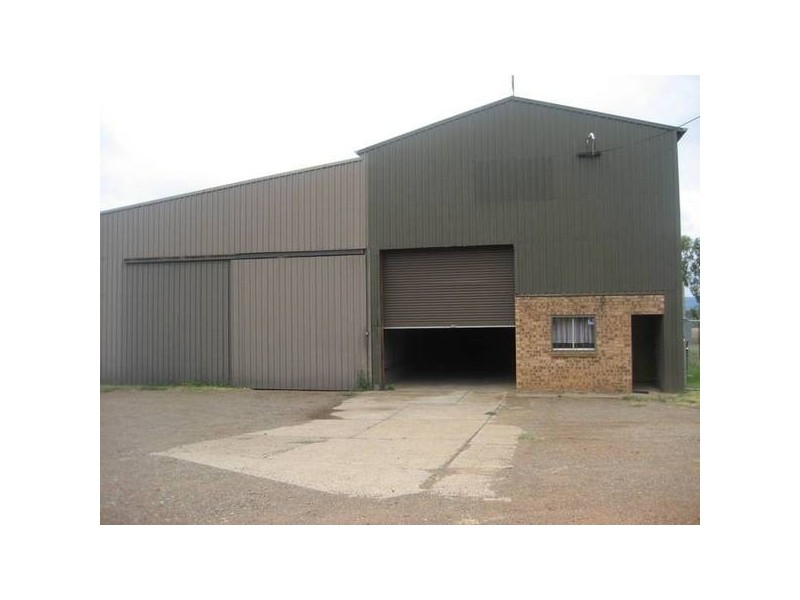 4 Farrar Road, Gunnedah NSW 2380