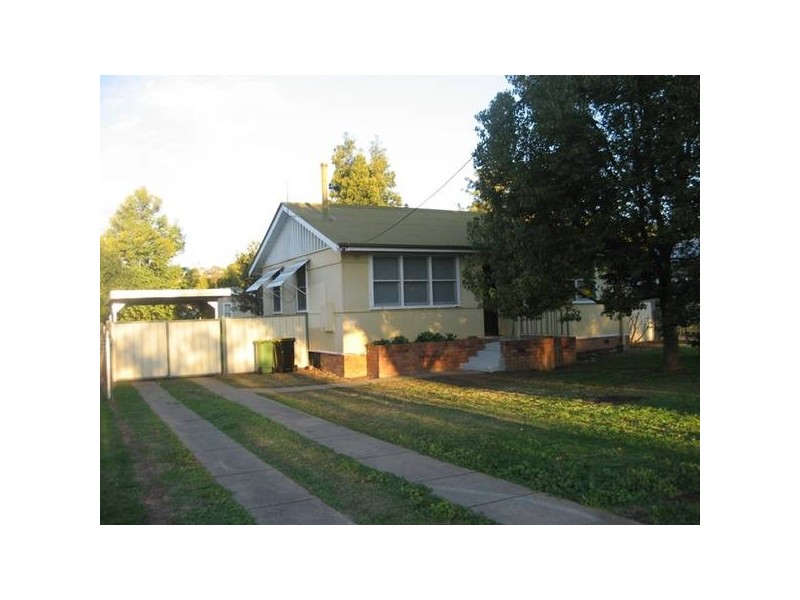 54 Wandobah Road, Gunnedah NSW 2380