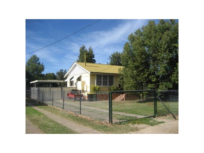 54 Wandobah Road, Gunnedah NSW 2380