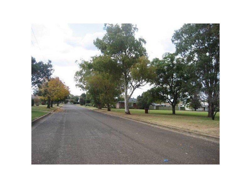 22 McAndrew Street, Gunnedah NSW 2380