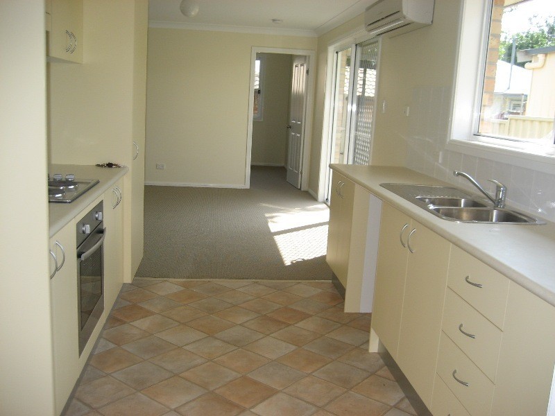 2/210 Bloomfield Street, Gunnedah NSW 2380