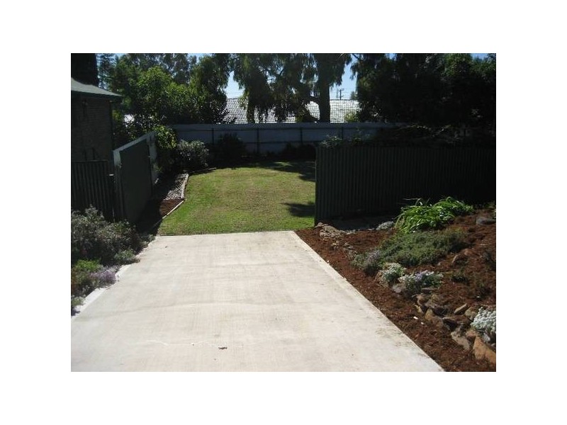 7 Kirkpatrick Close, Gunnedah NSW 2380
