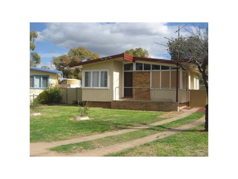 15 Jaeger Avenue, Gunnedah NSW 2380