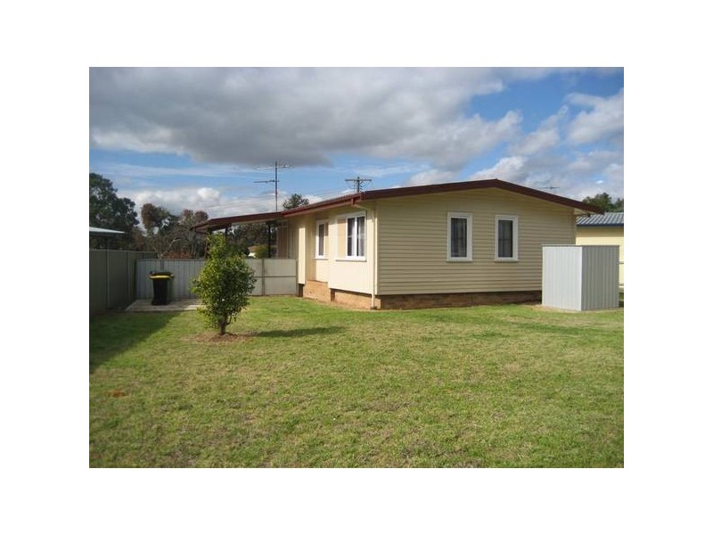 15 Jaeger Avenue, Gunnedah NSW 2380