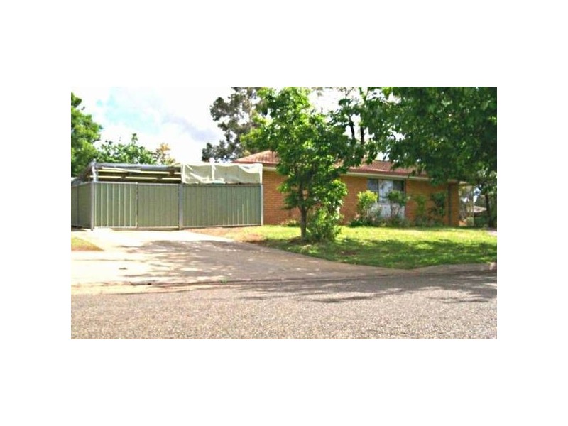 6 Herbert Street, Gunnedah NSW 2380
