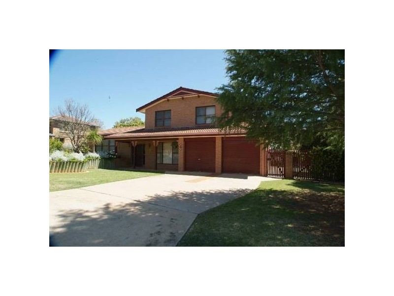 3 Anderson Place, Gunnedah NSW 2380