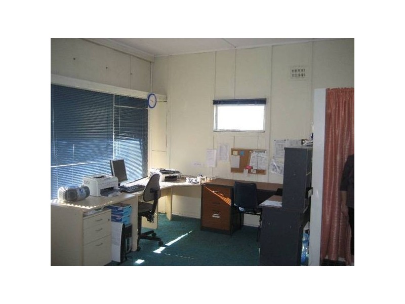 1 Anzac Parade, Gunnedah NSW 2380