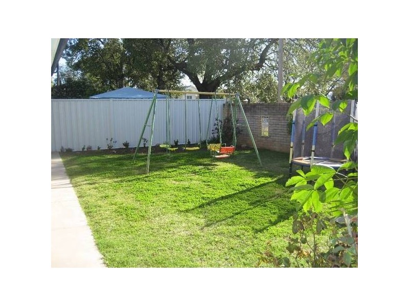 1 Anzac Parade, Gunnedah NSW 2380
