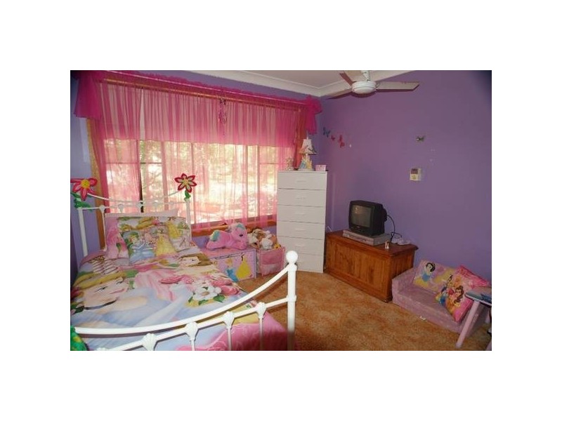 13 Carlyon Avenue, Gunnedah NSW 2380