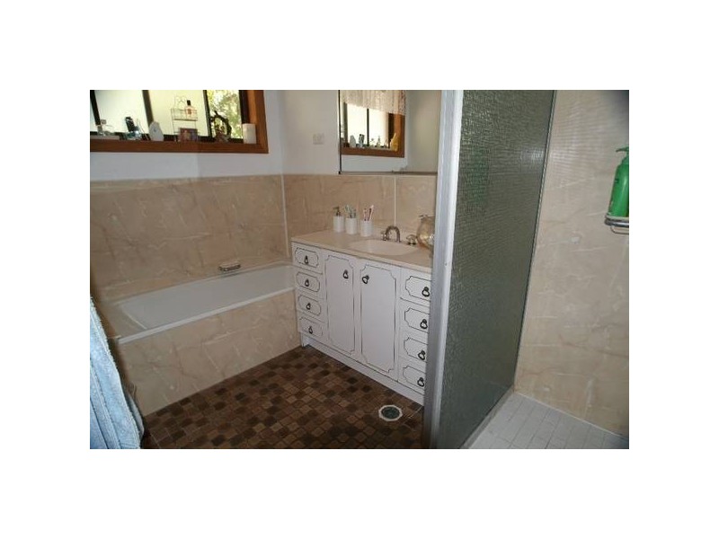 13 Carlyon Avenue, Gunnedah NSW 2380