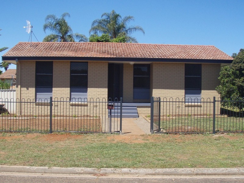 50 Hopedale Avenue, Gunnedah NSW 2380