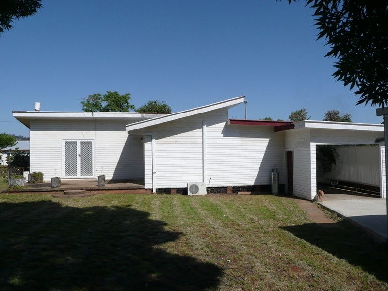 6 Westerweller Street, Gunnedah NSW 2380