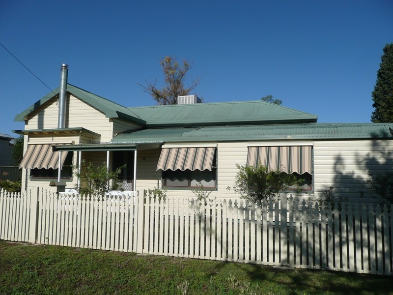 50 Wee Waa Street, Boggabri NSW 2382