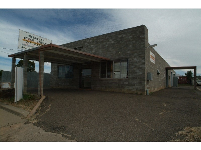 75 Little Barber Street, Gunnedah NSW 2380