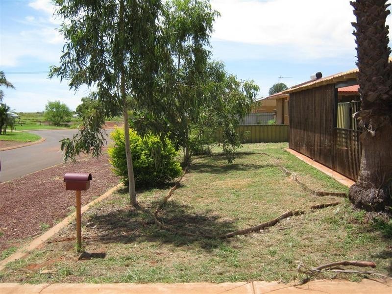 6 Mayo Court, Nickol WA 6714