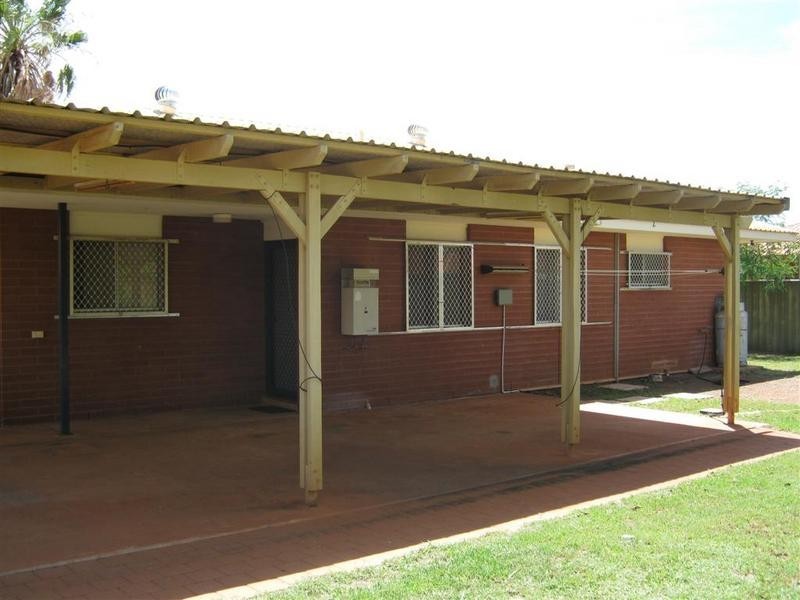 6 Mayo Court, Nickol WA 6714