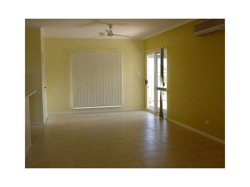 10/2 Buchanan Circuit, Karratha WA 6714