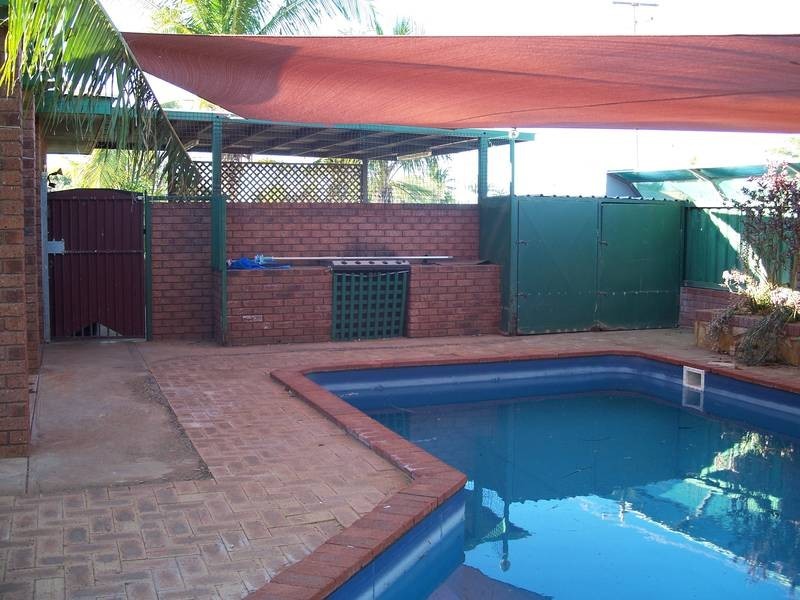 2 Stewart Court, Millars Well WA 6714