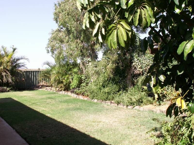13 Dicarlo Way, Karratha WA 6714