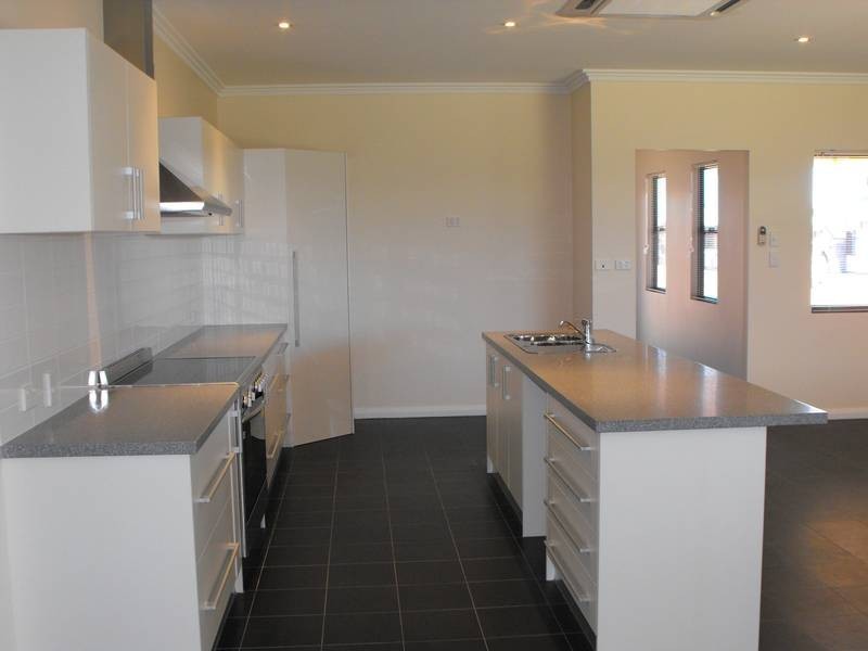 5 Seasnake Court, Karratha WA 6714