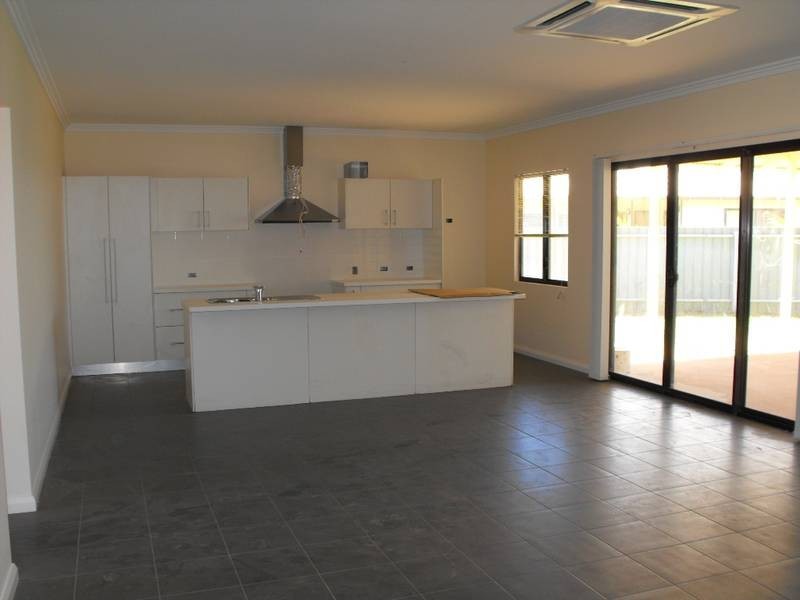 6 Turtle Close, Karratha WA 6714