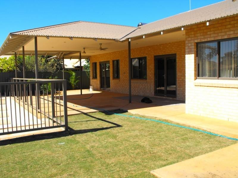 12 Fabling Court, Karratha WA 6714