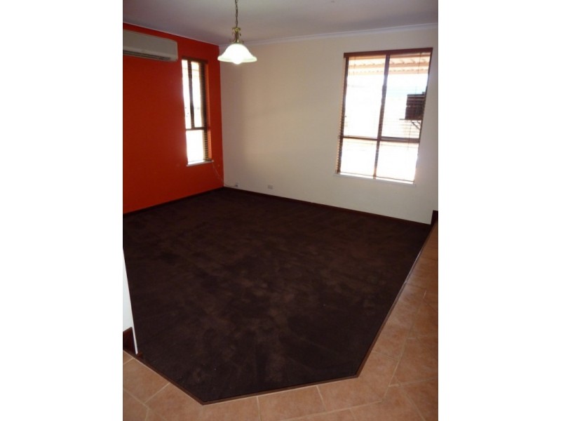 2 Law Court, Millars Well WA 6714