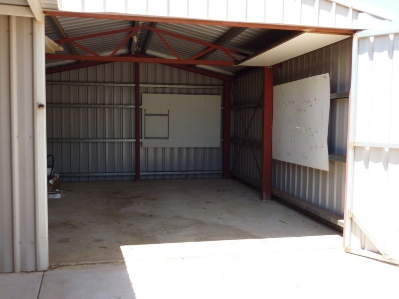 2 Law Court, Millars Well WA 6714