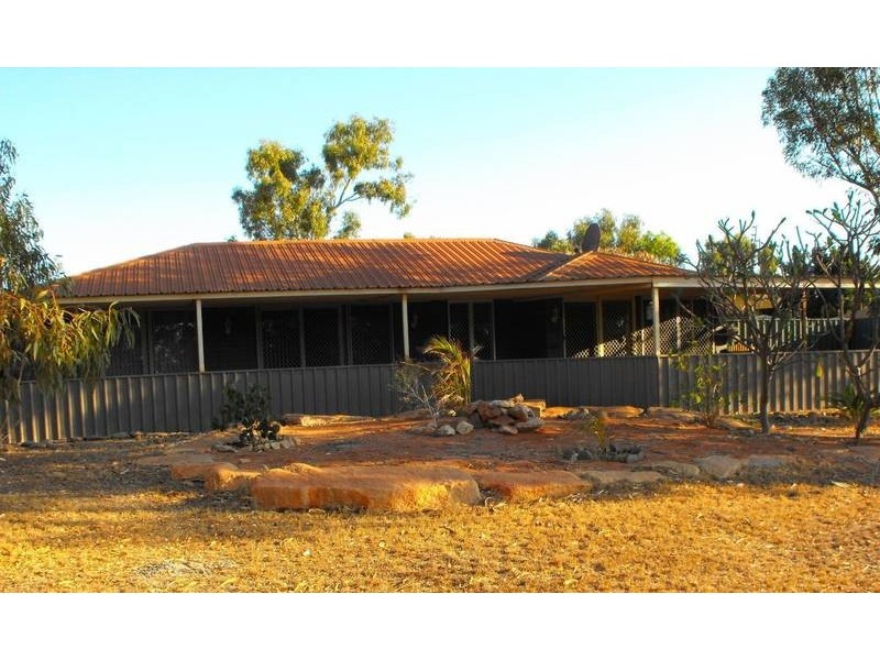 30 De Grey Crescent, Dampier WA 6713