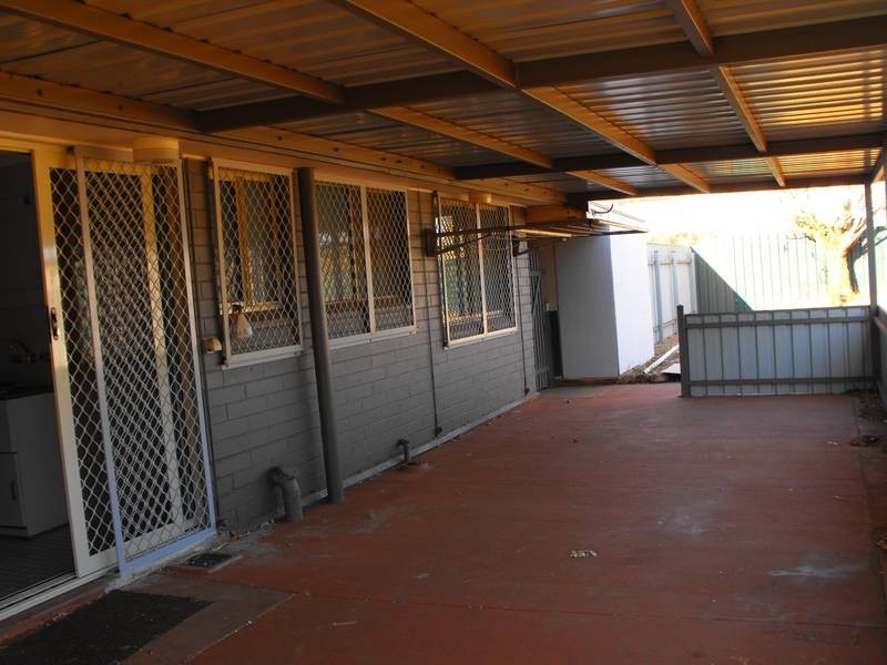 30 De Grey Crescent, Karratha WA 6714