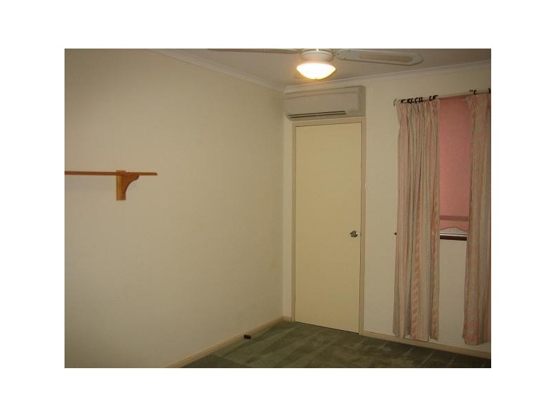 2 Carroll Place, Millars Well WA 6714