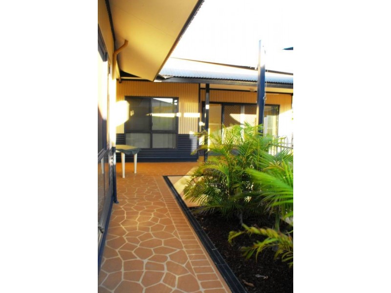 6 Warbler Loop, Karratha WA 6714