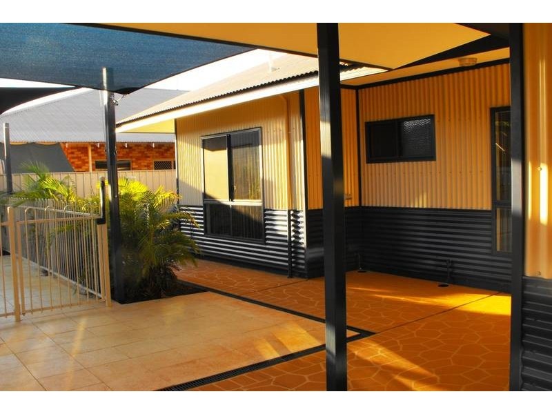 6 Warbler Loop, Karratha WA 6714