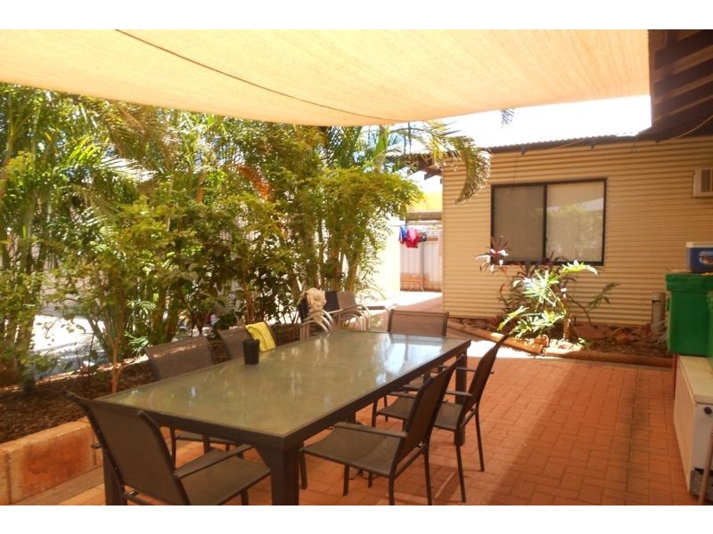 32 Buchanan Circuit, Baynton WA 6714